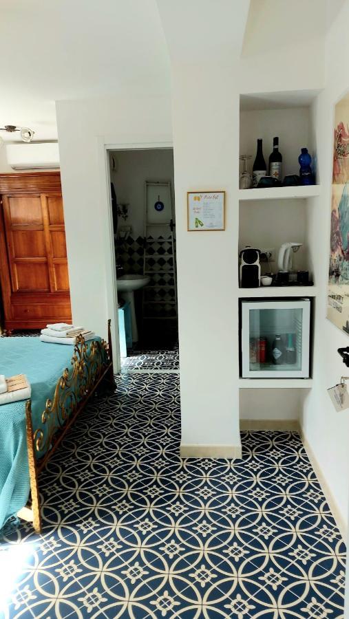 Vfh Villa Flavia Eco B&B - 50 Metri Dal Mare ซานตาฟลาวิอา ภายนอก รูปภาพ